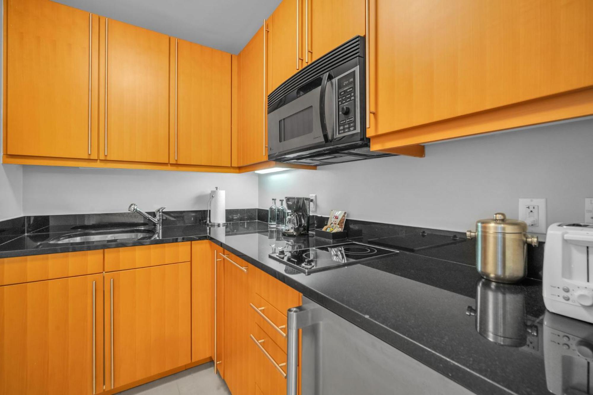 2 Bedroom Or King Studio Suites Four Seasons Hotel Miami Free Wi-Fi & Free Parking Bagian luar foto