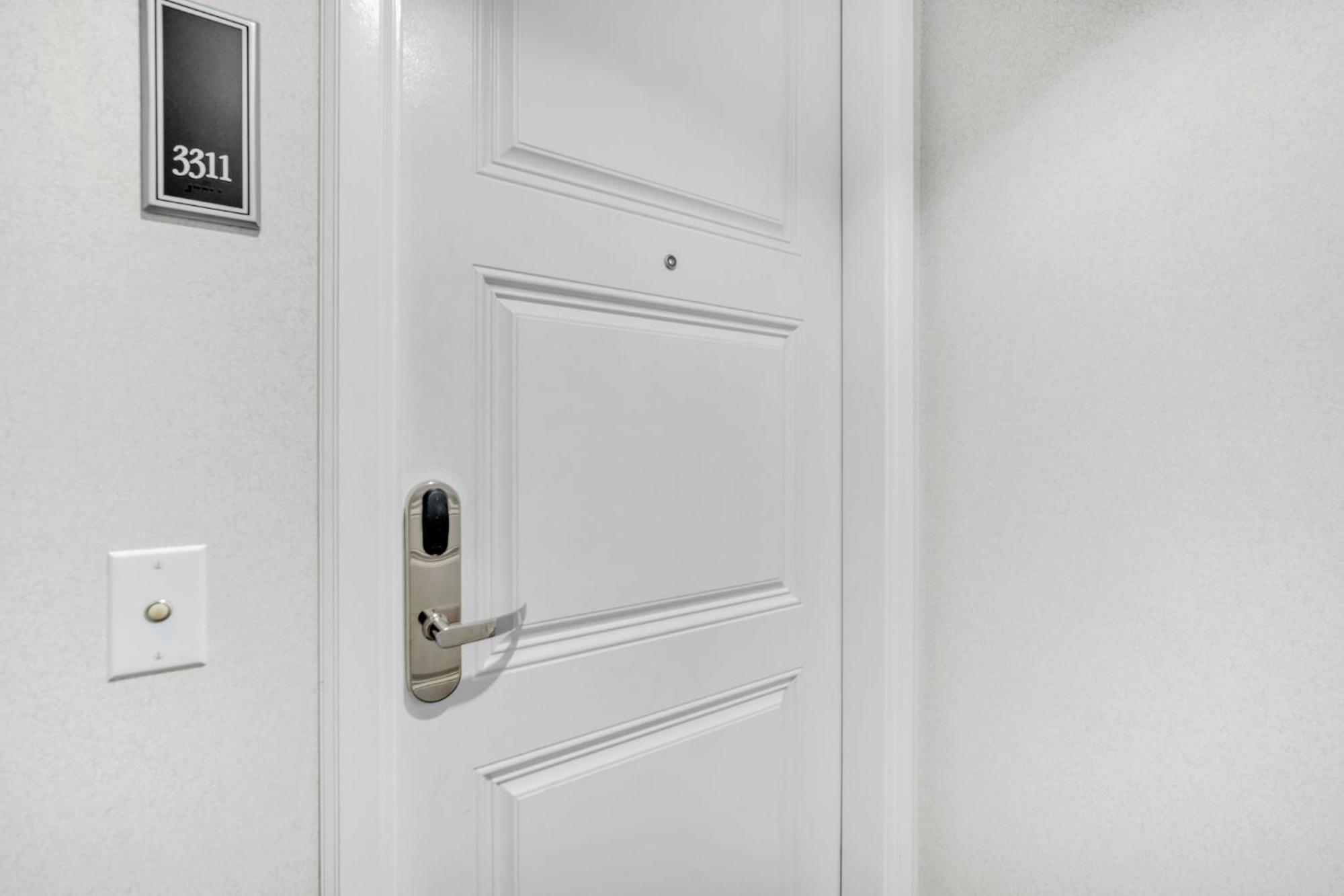 2 Bedroom Or King Studio Suites Four Seasons Hotel Miami Free Wi-Fi & Free Parking Ruang foto